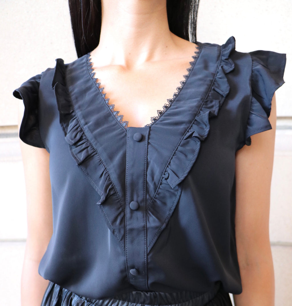 Short sleeve blouse