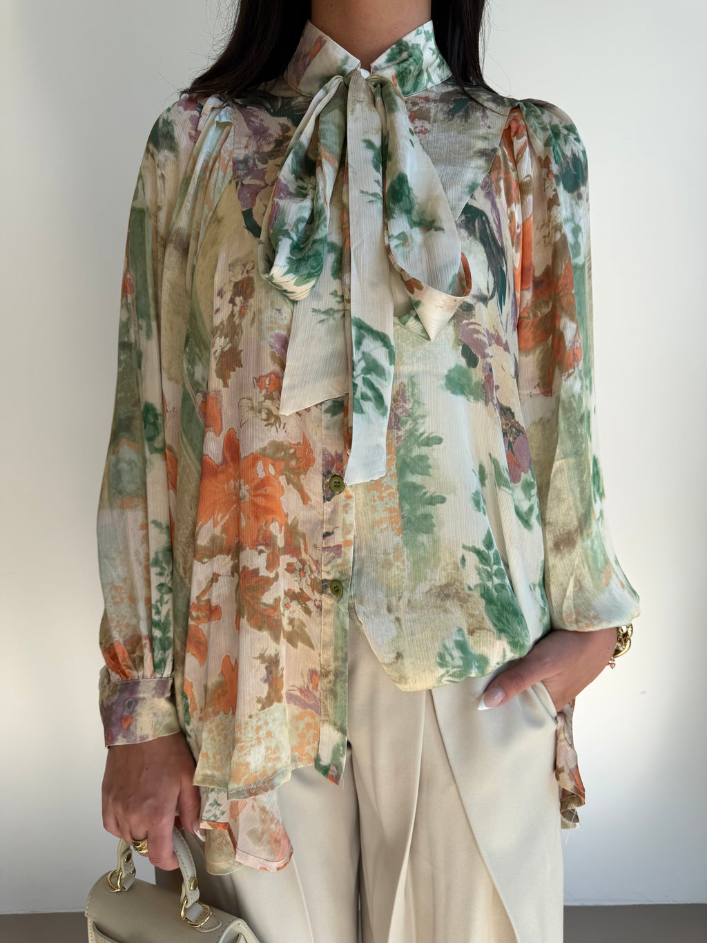 Chic Bow Blouse