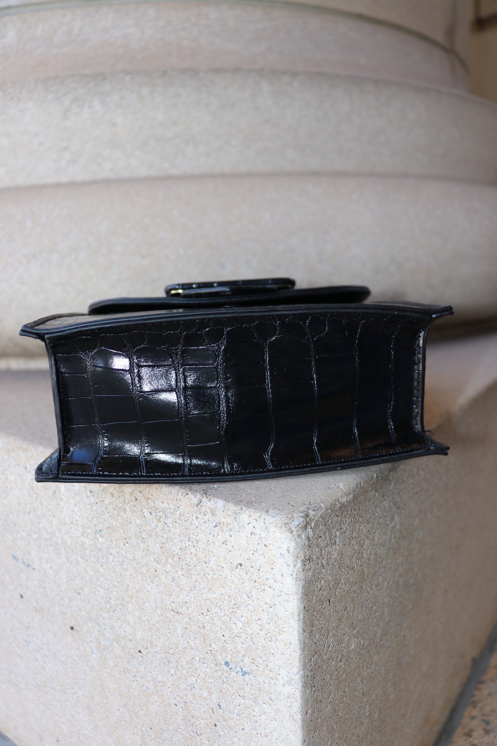 Croc small detail bag