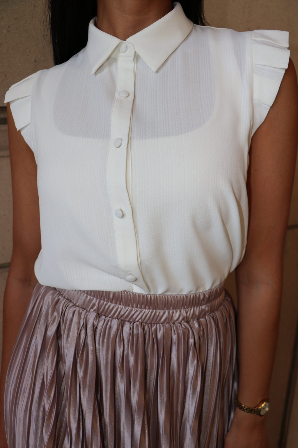 Short sleeve blouse